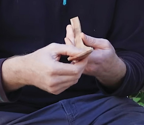 Testing spoon scoop cuts with thumb