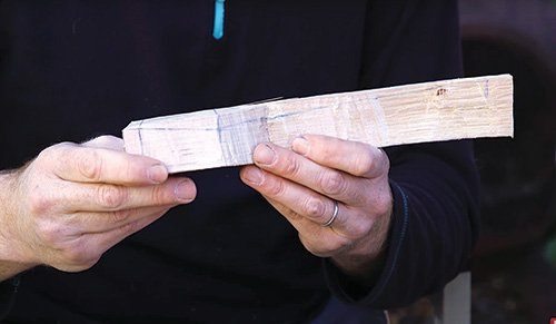 Tracing shape of spoon side angle