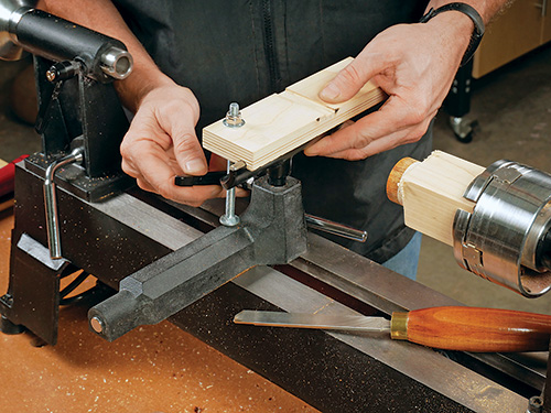 Ring turning scraper jig for lathe