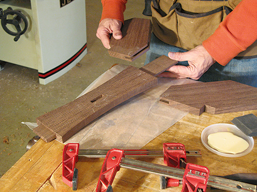 Dry fitting country table legs and feet