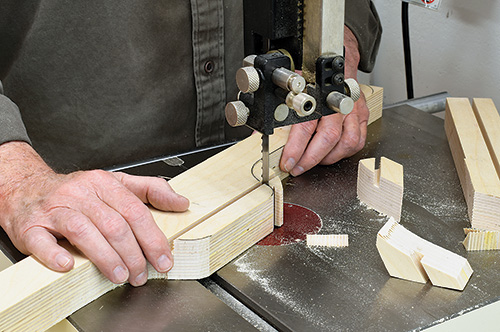 Cutting crosscut sled fence on band saw