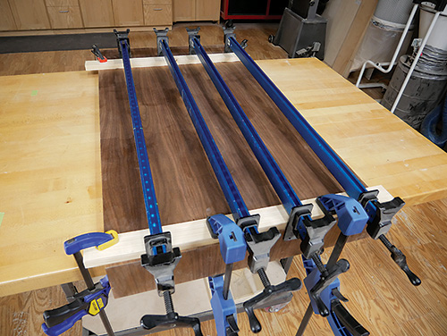 Clamping all waterfall desktop parts together