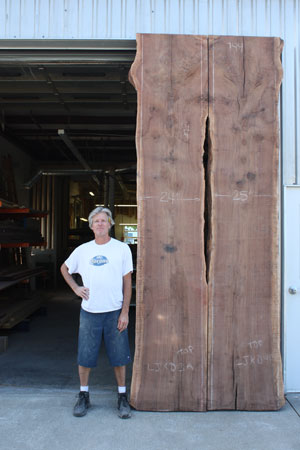 n329TWRickHulmeClaroWalnutSlab