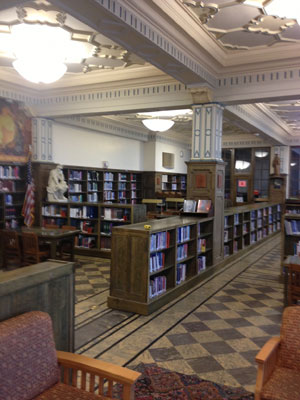 n330TWLibraryBookshelves