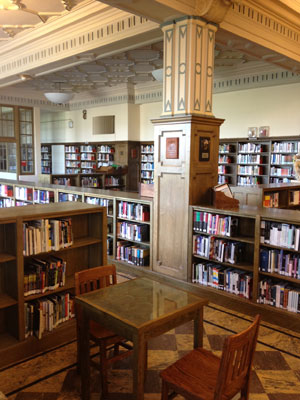 n330TWLibraryTableAndChairs